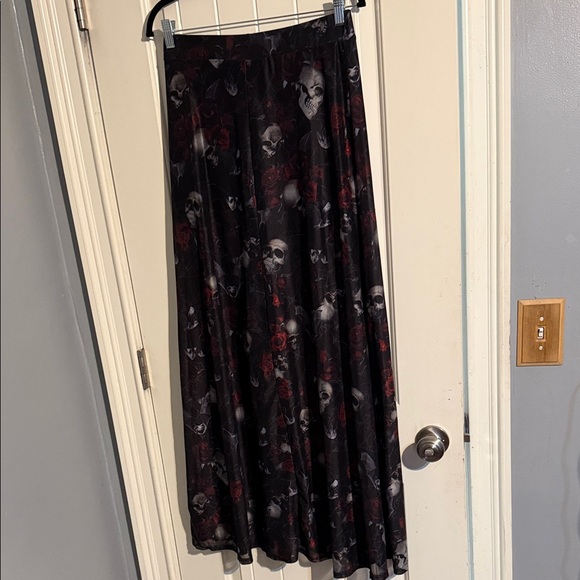 Rare Killstar Skulls Roses an Bats Side Slit Mesh Maxi Skirt M - Picture 3 of 4